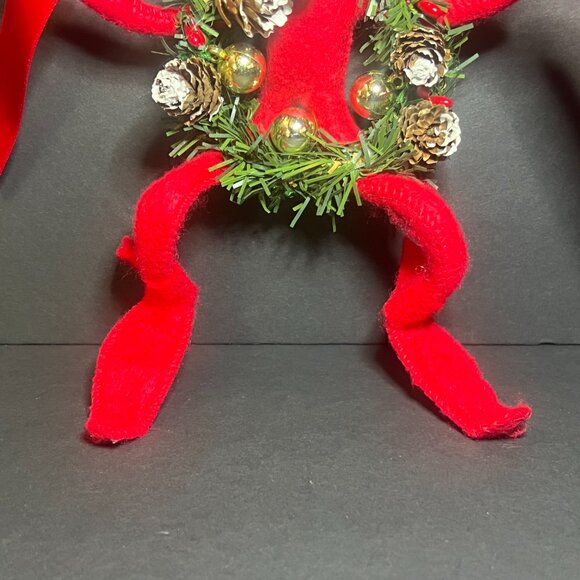 2010 Annalee 75th Anniversary Wannabe Wreath Christmas Elf on a Shelf Figure 9" - Picture 3 of 6